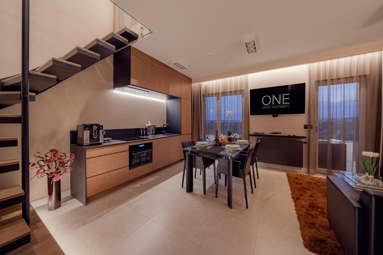 One Luxury Apartments Rzeszow Exterior photo