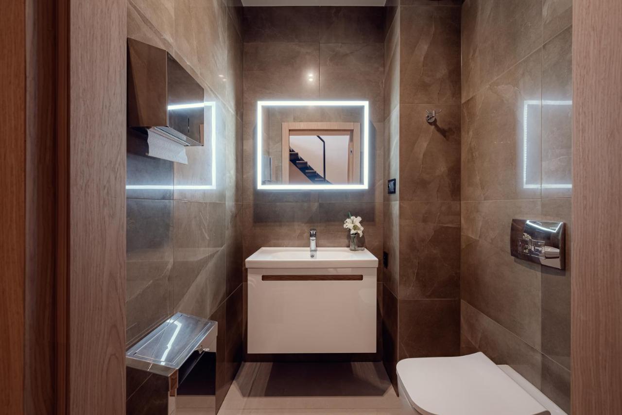 One Luxury Apartments Rzeszow Exterior photo